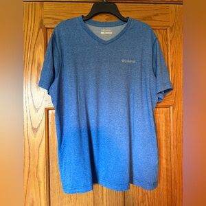 Men’s Columbia tshirt